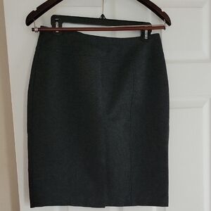Ellen Tracy Charcoal Pencil Skirt
